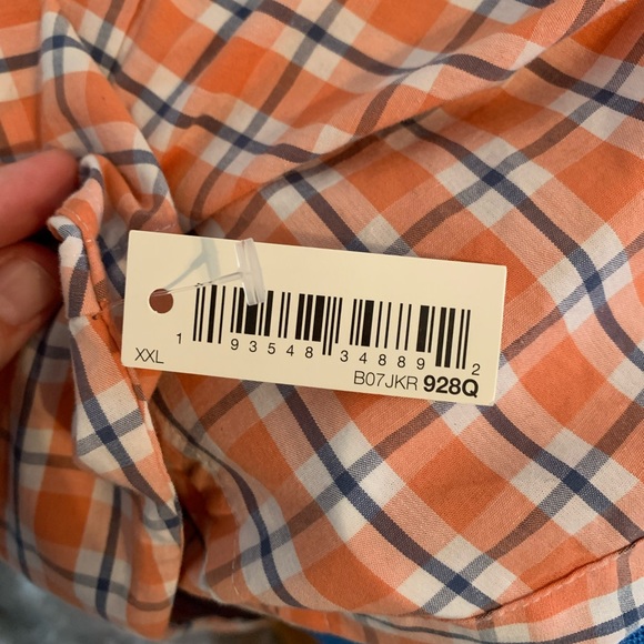 Amazon Essentials Button Down causal shirt - Picture 4 of 4